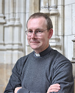 Kapelaan Luc Simons